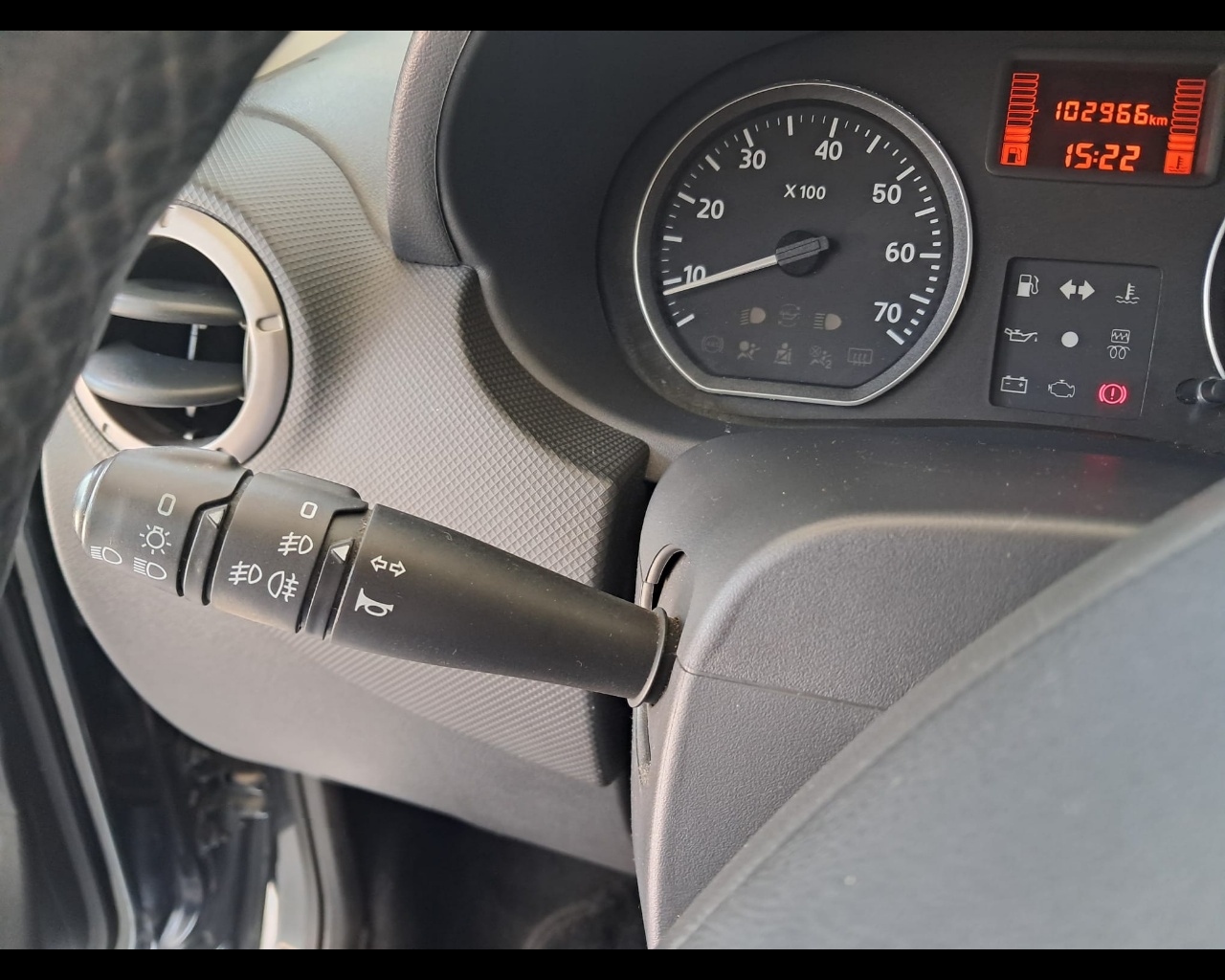 Foto DACIA Sandero 1.5 dci Stepway 90cv E5