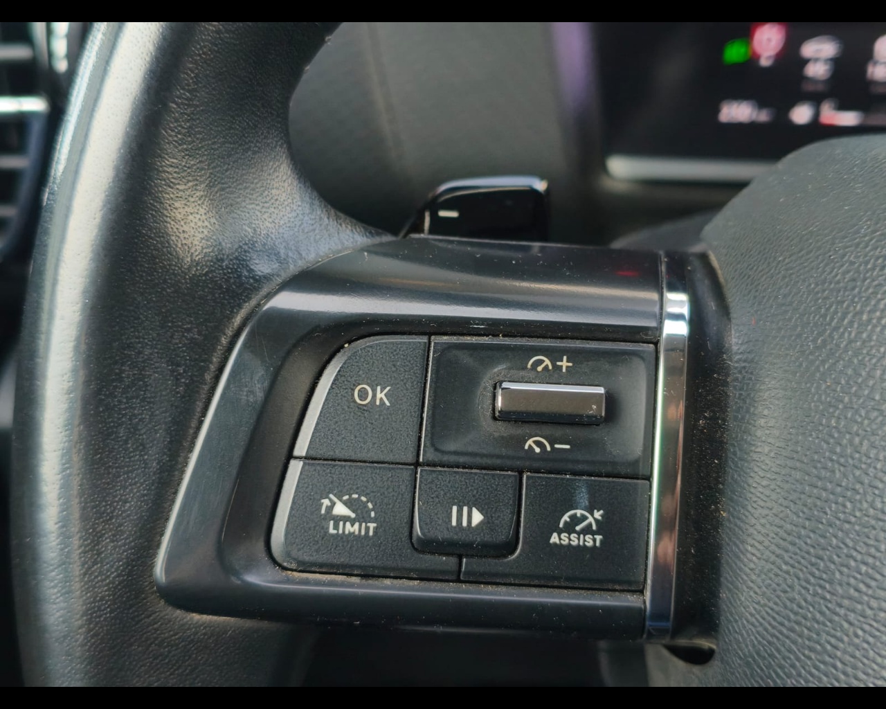 Foto CITROEN C4 1.5 bluehdi Feel Pack s&s 130cv eat8