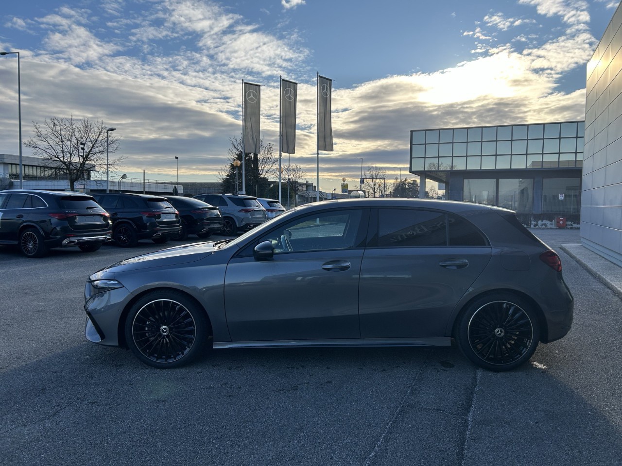Mercedes Classe A Classe A 180 d Automatic AMG Line ADVANCED - 4