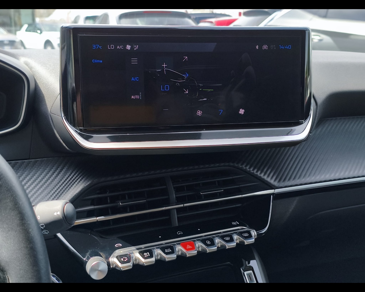 Foto PEUGEOT 208 1.2 puretech Allure s&s 100cv