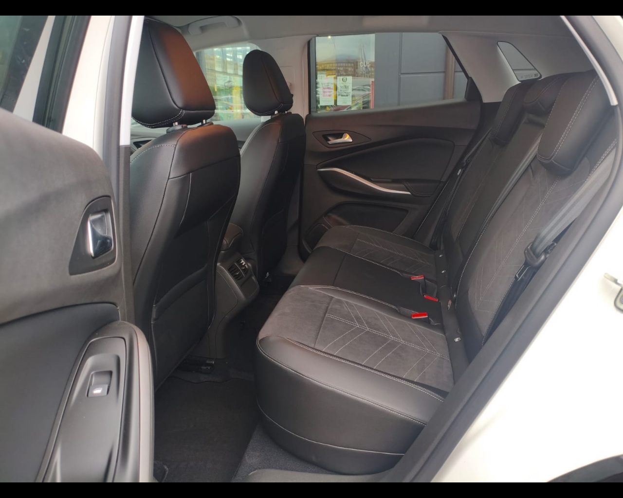 Foto OPEL Grandland 1.6 phev GS fwd 225cv auto