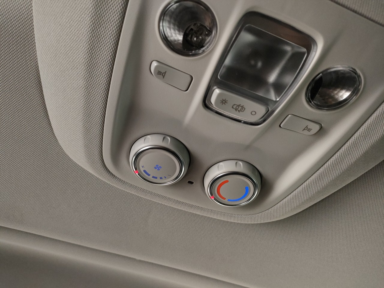 Peugeot Traveller Nuovo diesel Traveller Porto Mantovano