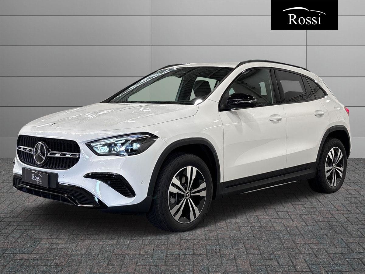 Mercedes-Benz GLA 200 d