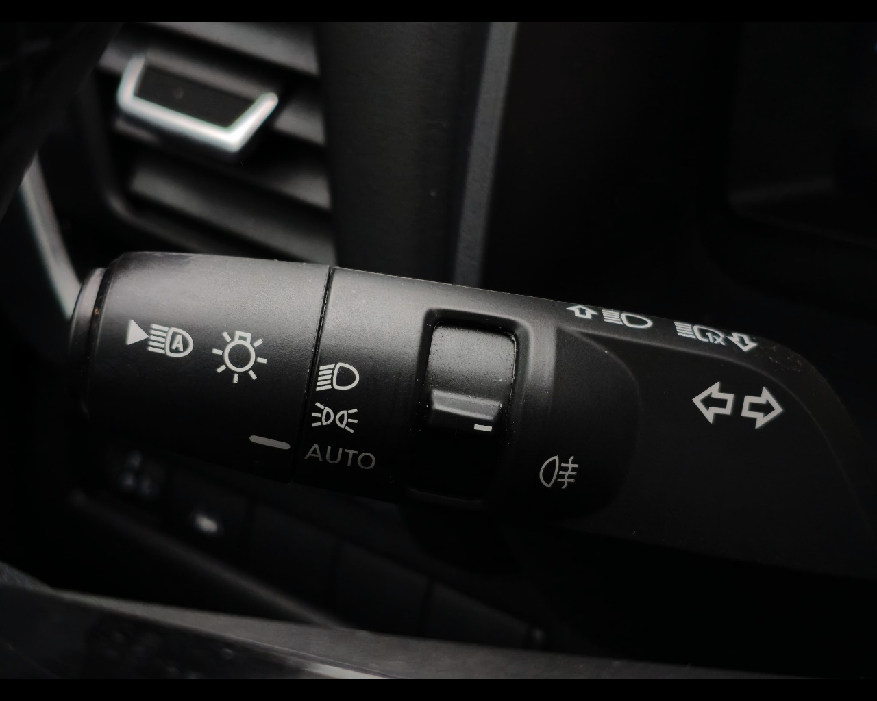 Foto NISSAN Qashqai 1.5 e-power N-Connecta 2wd