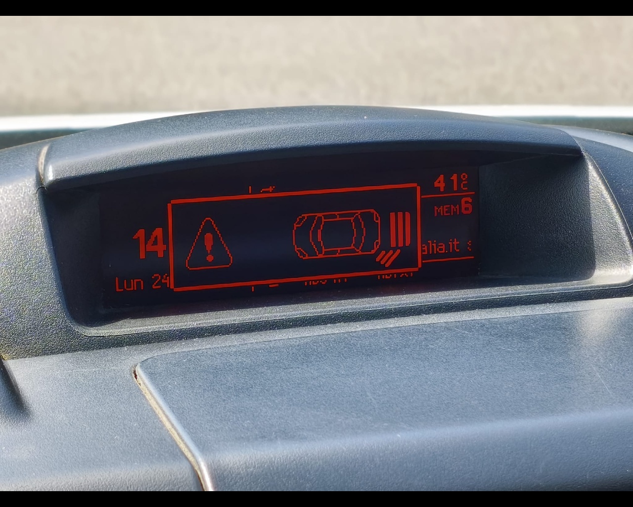 Foto PEUGEOT Partner 1.6 bluehdi 100cv L1 Prem.(comf.)3p.ti E6