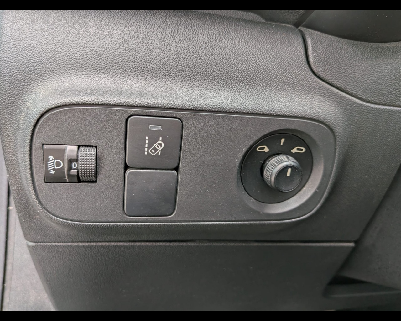 Foto CITROEN C3 1.6 bluehdi Feel s&s 75cv