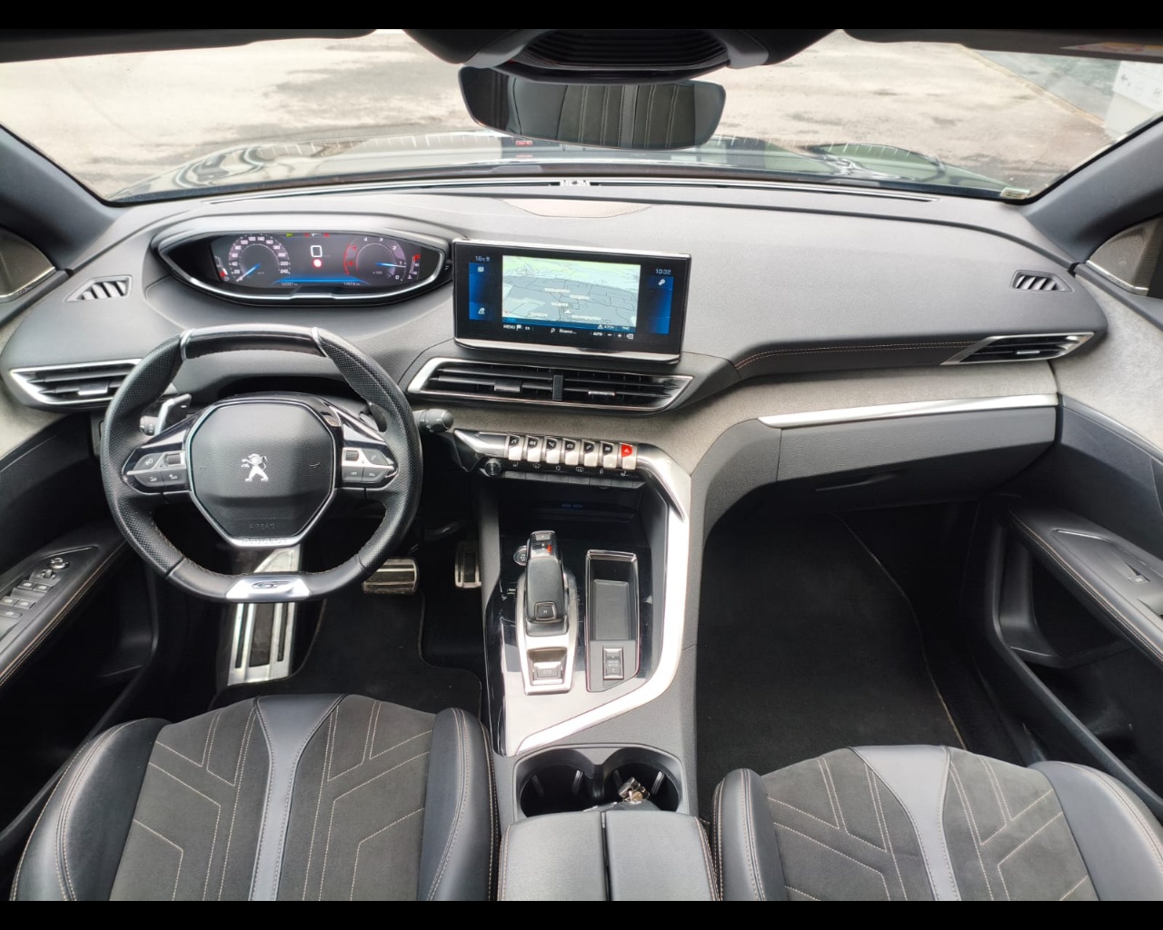 Foto PEUGEOT 3008 1.5 bluehdi GT Pack s&s 130cv eat8