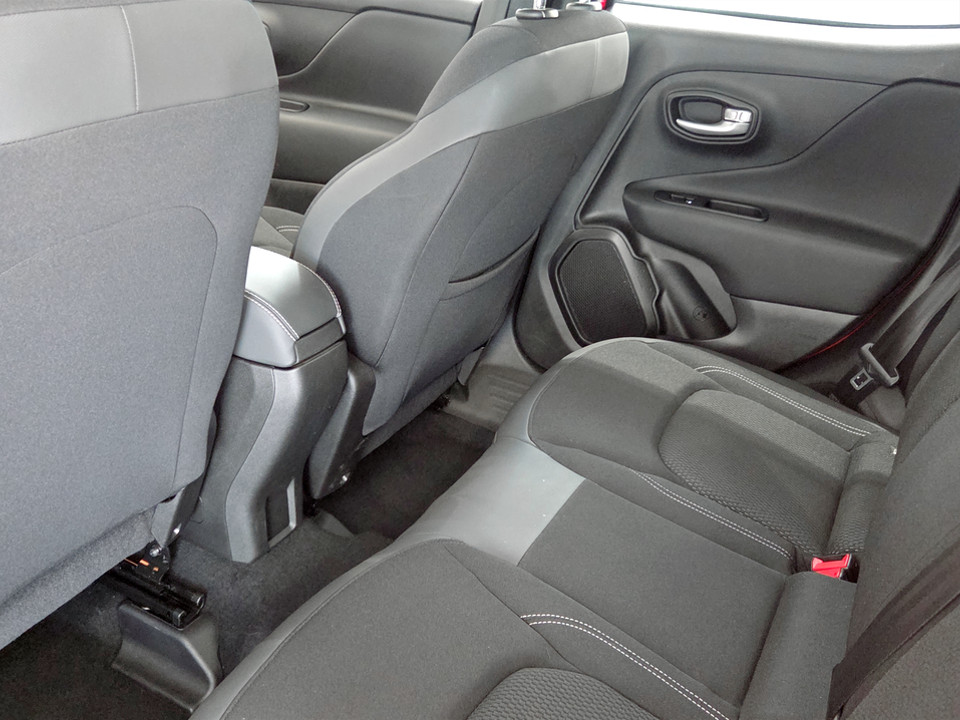 JEEP Renegade 1.6 mjt Longitude 2wd 130cv Diesel usato - 16