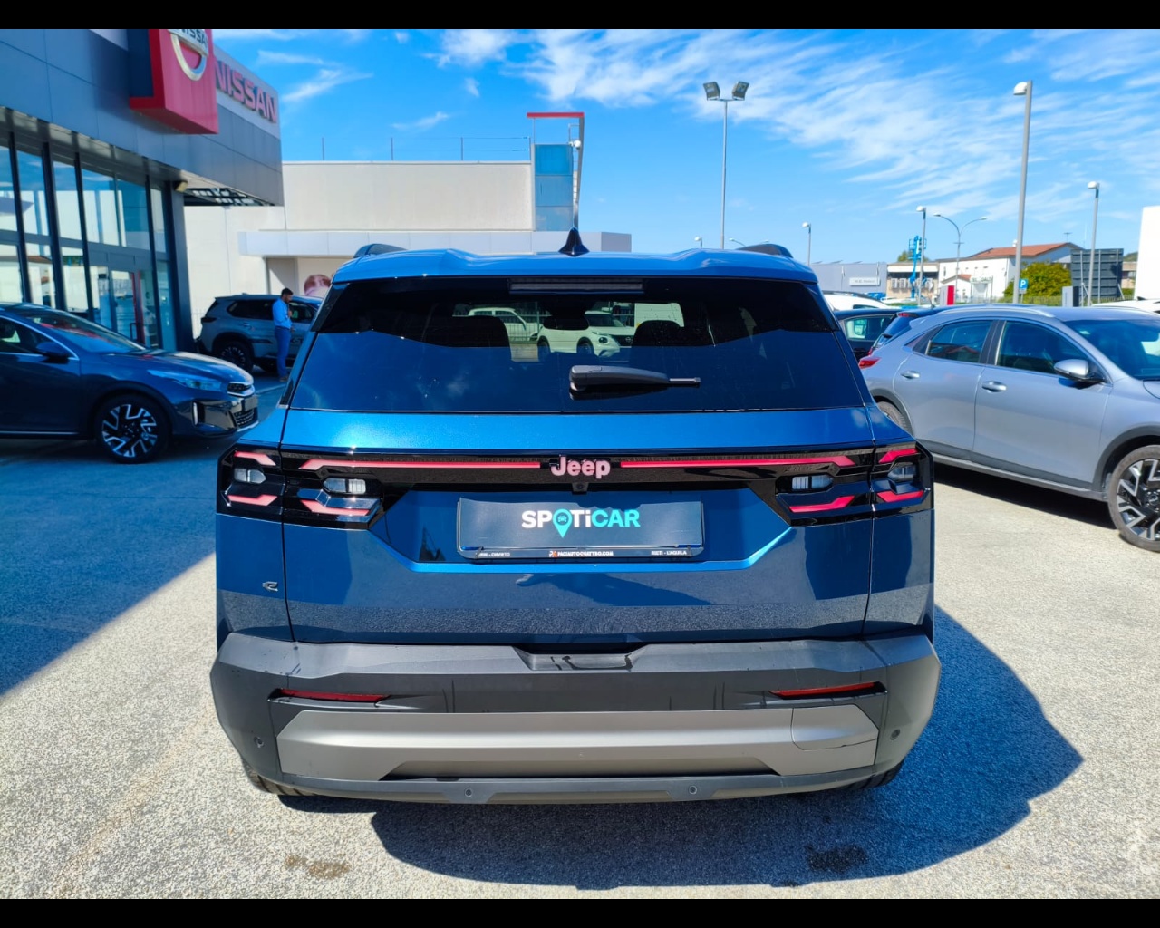 Foto JEEP Nuova Compass E-Hybrid Plug-InFirst Edition 1.6l 195cv Plug-In Hybrid Fw