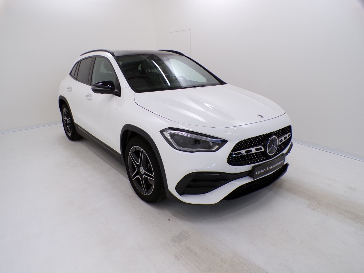 Mercedes GLA GLA 200 D Premium 4Matic 8G-DCT - 3