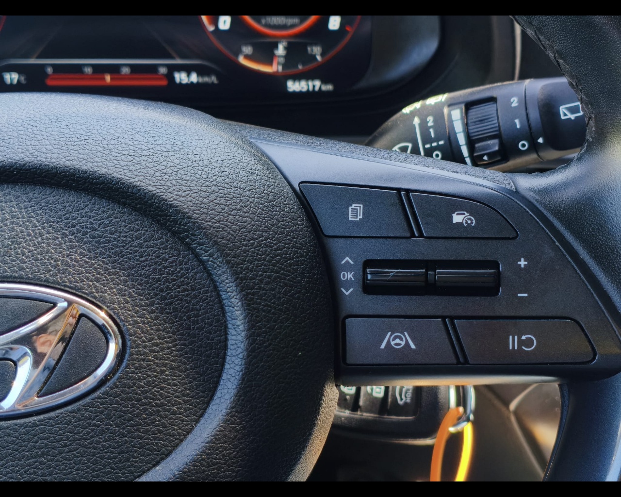 Foto HYUNDAI Bayon 1.2 Gpl Xline