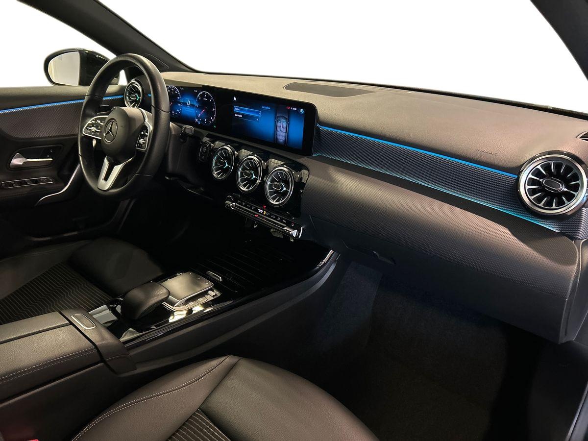 Mercedes Classe A Classe A 180 D Sport 8G-DCT - 15