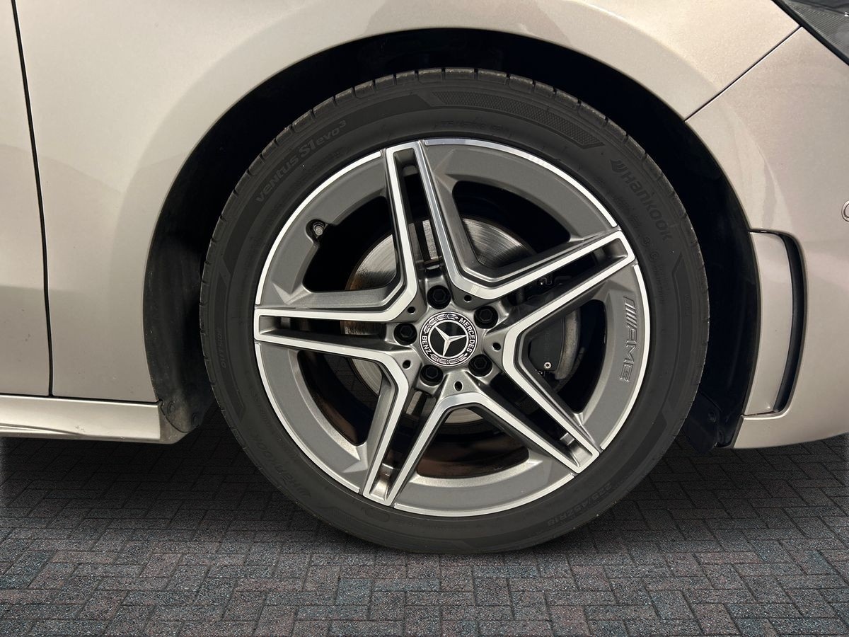 Mercedes Classe B Classe B 180 D Premium 7G-DCT - 17