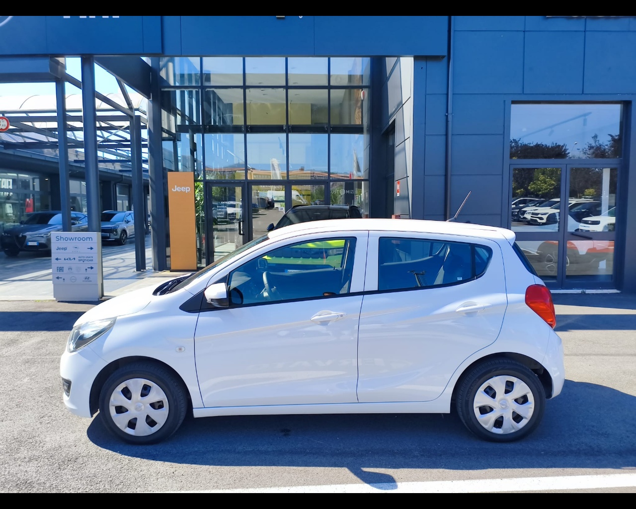 Foto OPEL Karl 1.0 N-Joy 75cv