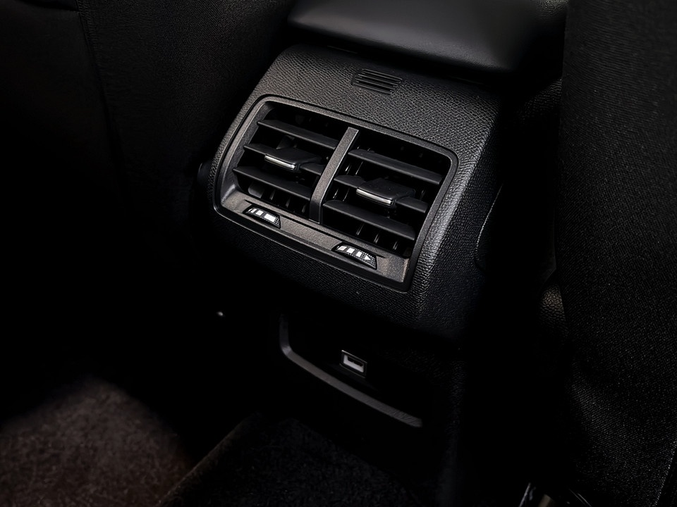 CITROEN C4 Benzina 130 cv Automatico – PLUS Benzina km0 - 17