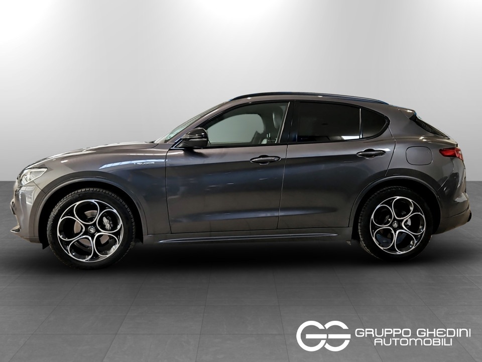 ALFA ROMEO Stelvio 2.2 t Veloce Q4 210cv auto Diesel usato - 1
