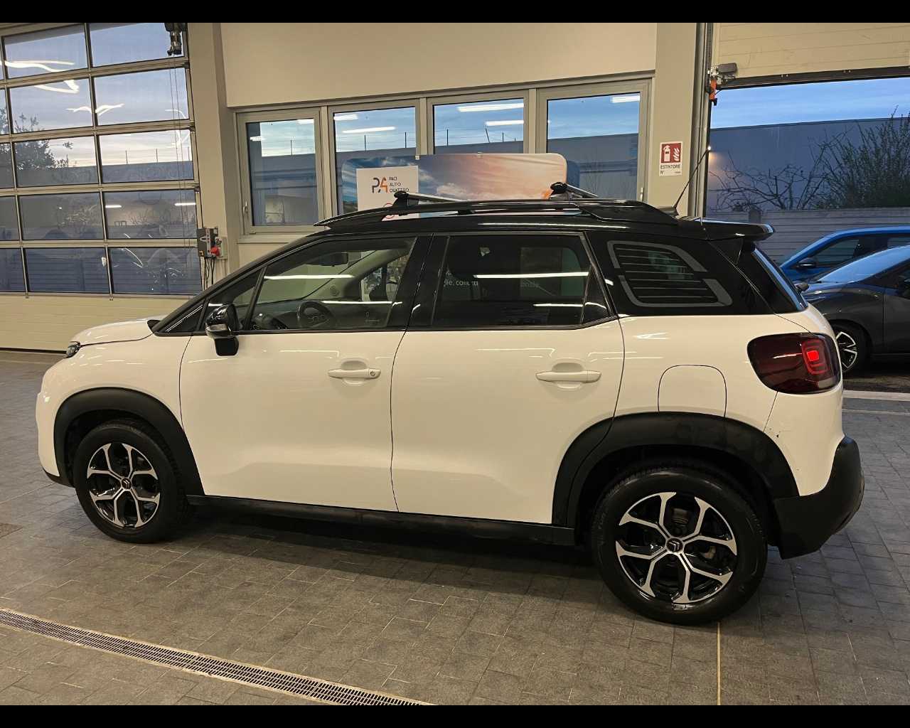 Foto CITROEN C3 Aircross 1.5 bluehdi Shine s&s 110cv