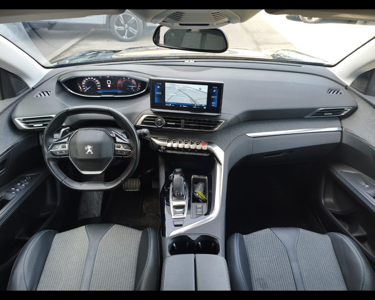 Foto PEUGEOT 3008 1.5 bluehdi Allure Pack s&s 130cv eat8