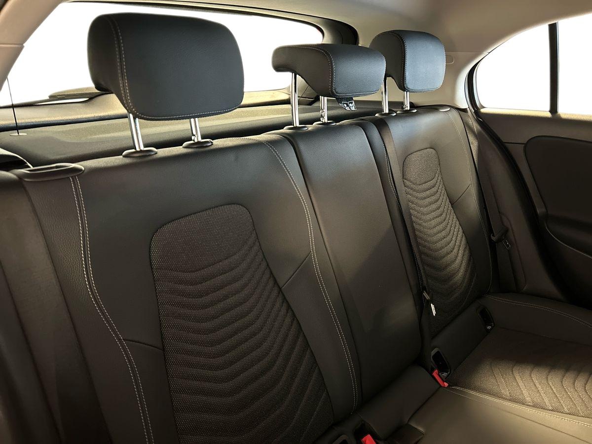 Mercedes  Classe A 180 D Advanced Speedshift DCT AMG 8G - 16