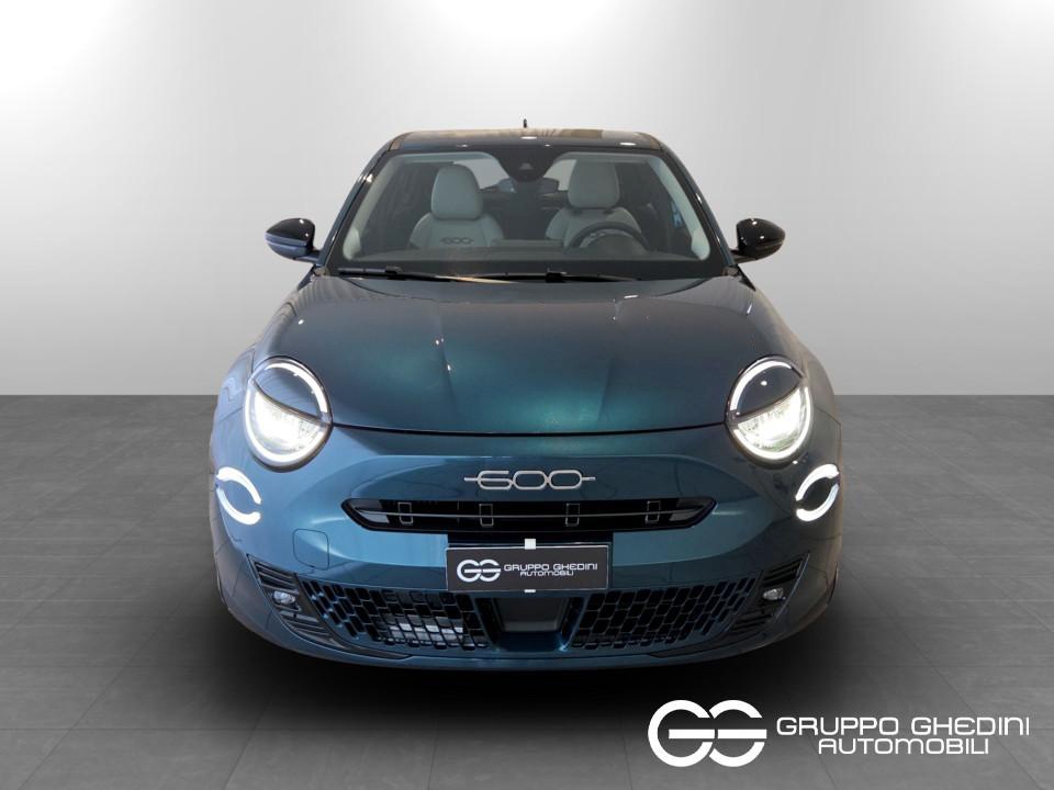 FIAT 600 Hybrid Icon 1.2 Hybrid 145cv Ibrida km0 - 3