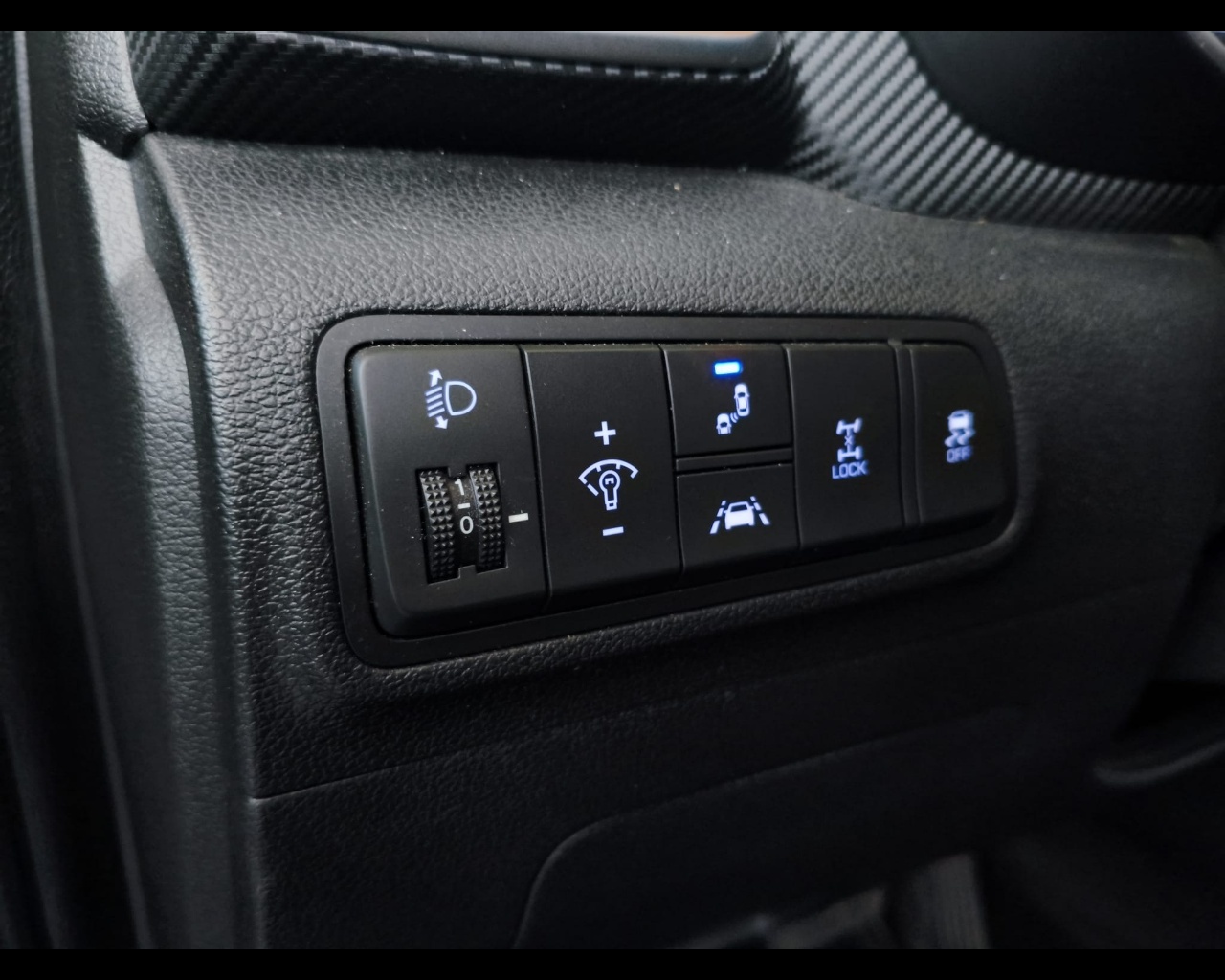 Foto HYUNDAI Tucson 1.6 crdi Xprime Techno Pack 4wd 136cv