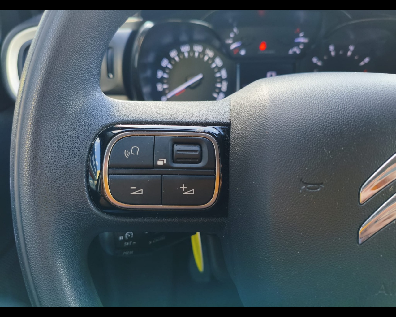 Foto CITROEN C3 1.5 bluehdi Feel s&s 100cv 6m