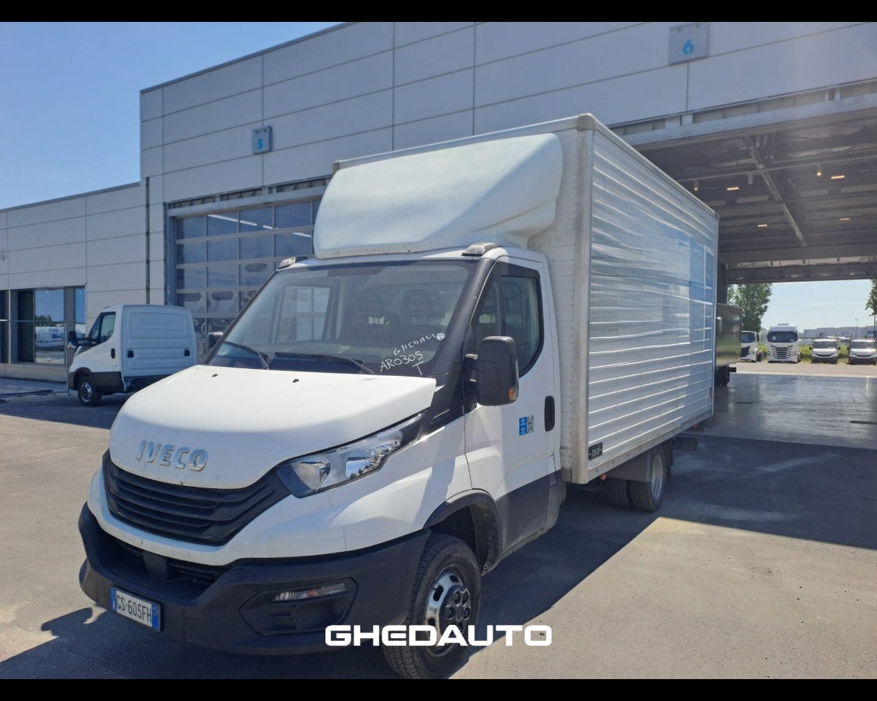 IVECO 35C14 35C14H  usato