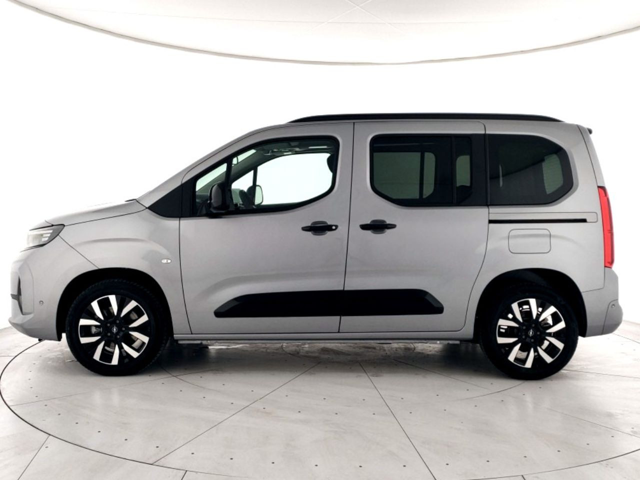 Opel Combo Life Nuovo diesel Combo Life Porto Mantovano
