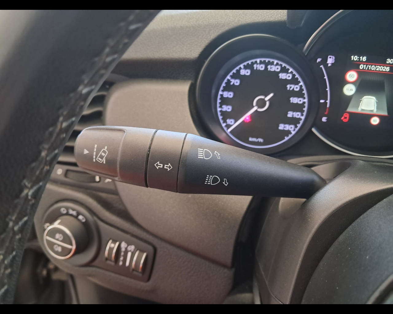 Foto FIAT 500X 1.3 mjt S-Design Cross 4x2 95cv