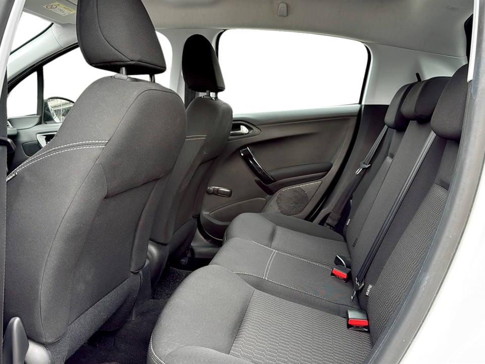 PEUGEOT 208 5p 1.2 puretech Active gpl 82cv GPL usato - 16