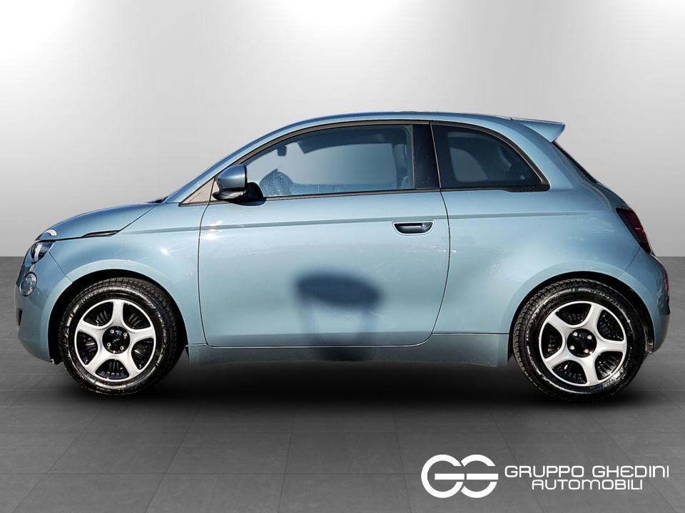 FIAT 500 500e 42 kWh Passion Elettrica usato - 1