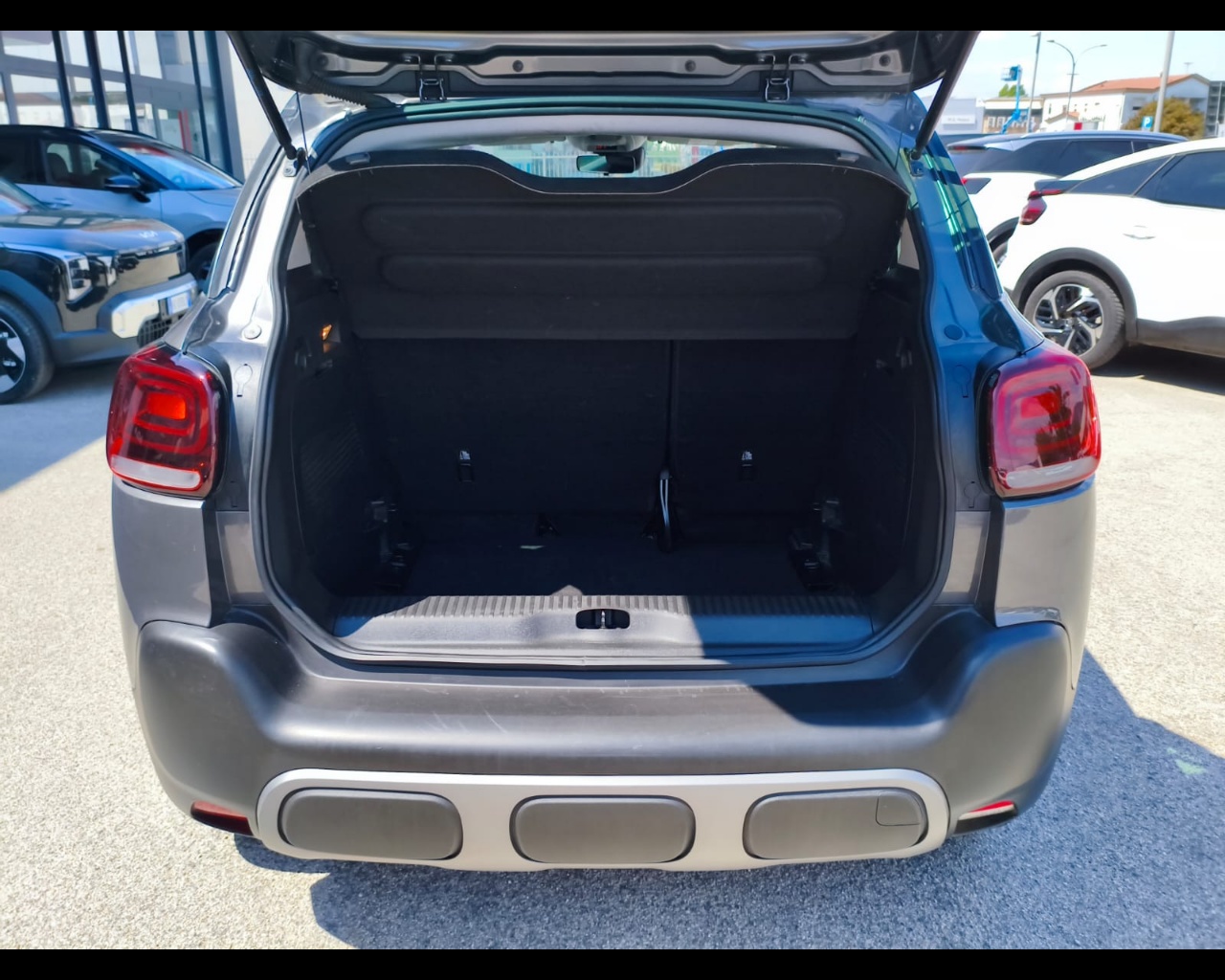 Foto CITROEN C3 Aircross 1.5 bluehdi Shine s&s 110cv