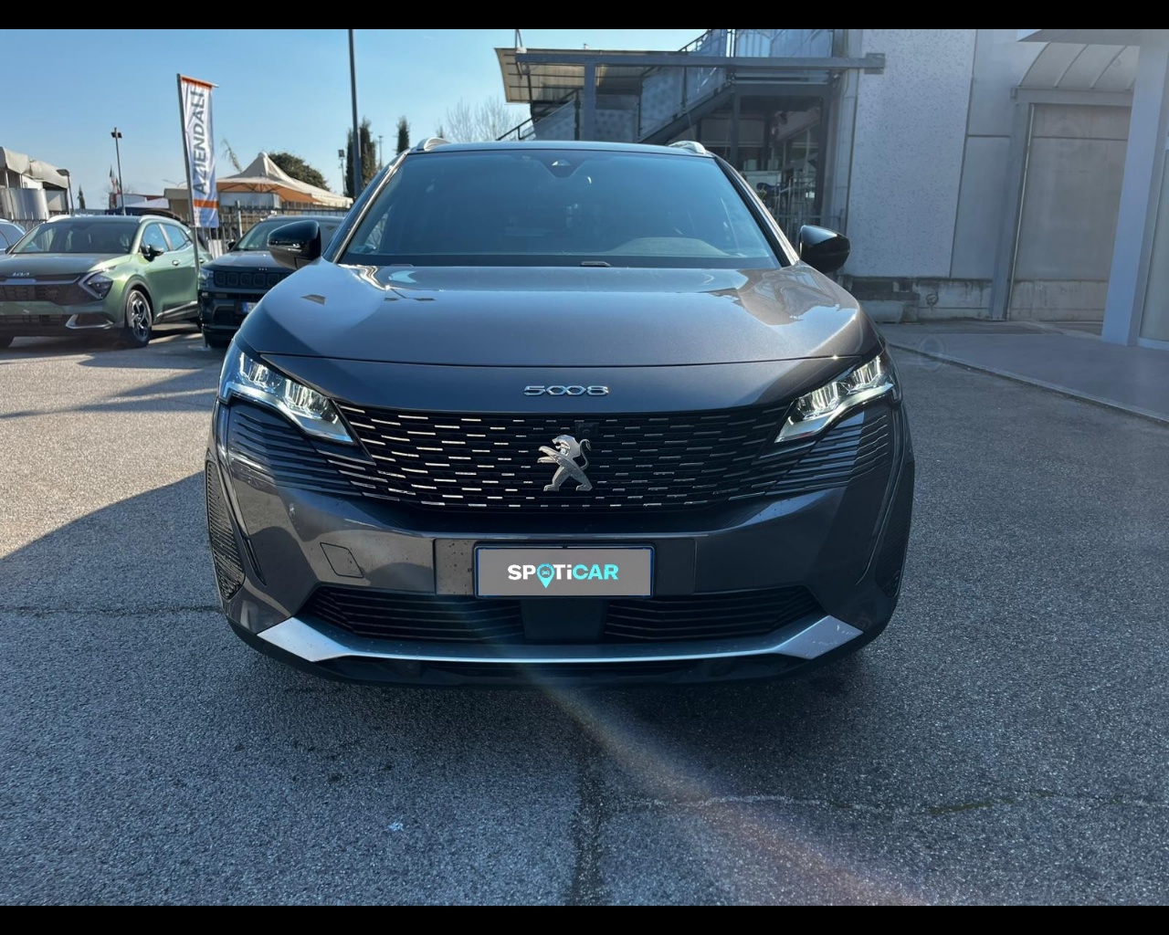 Foto PEUGEOT 5008 1.5 bluehdi Allure Pack s&s 130cv eat8 7p.