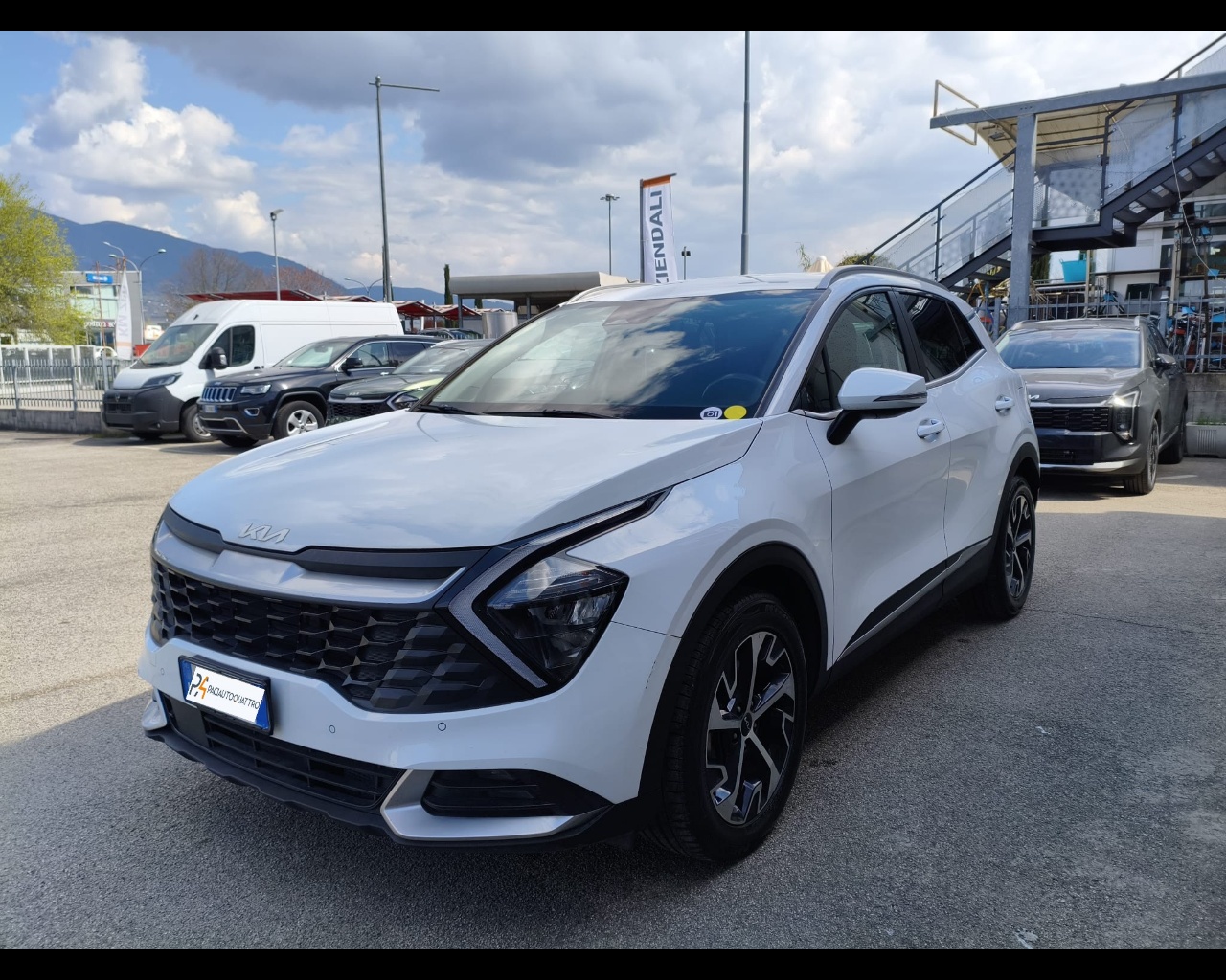 KIA Sportage 1.6 tgdi hev Style auto Usata