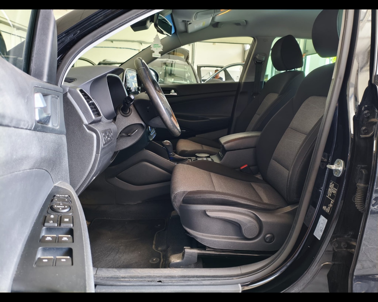 Foto HYUNDAI Tucson 1.6 crdi Xprime Techno Pack 4wd 136cv