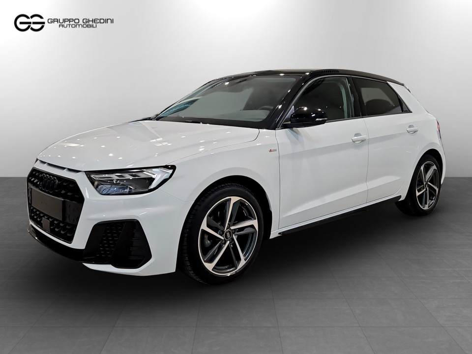 AUDI SPORTBACK 30 1,0 tfsi 116cv Adrenalin Black Edition  Usato