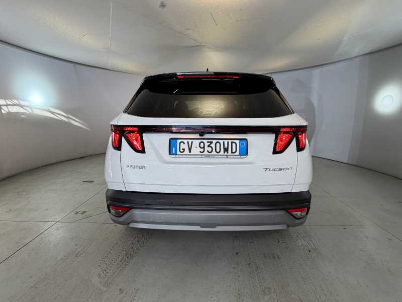 Tucson Iii - Tucson 1.6 Crdi 48v Business 2wd Dct