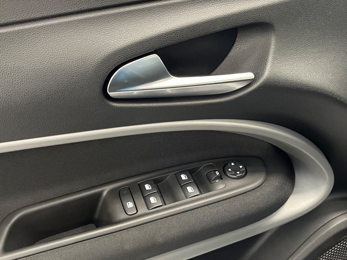 Jeep Avenger KM0 2025 Avenger Cerea