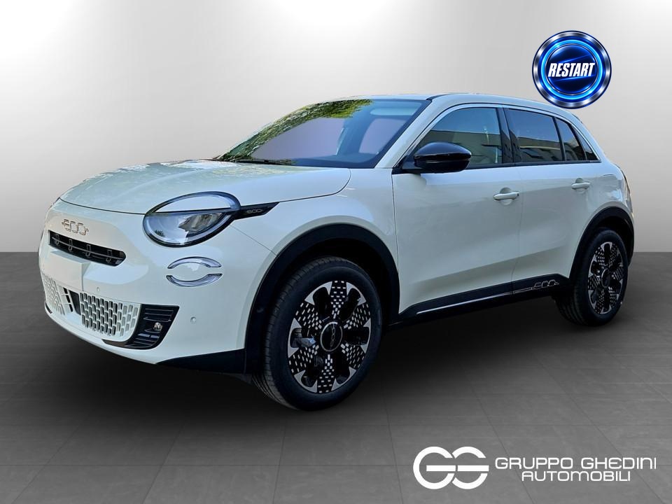 FIAT 600 Hybrid La Prima Hybrid 110cv Ibrida km0