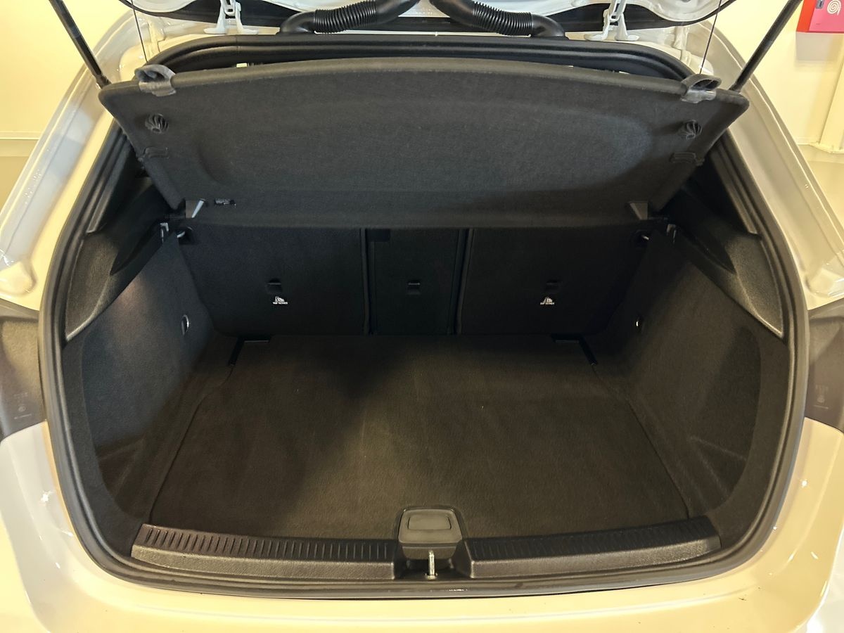 Mercedes Classe A Classe A 200 D Premium Night edition 8G-DCT - 8