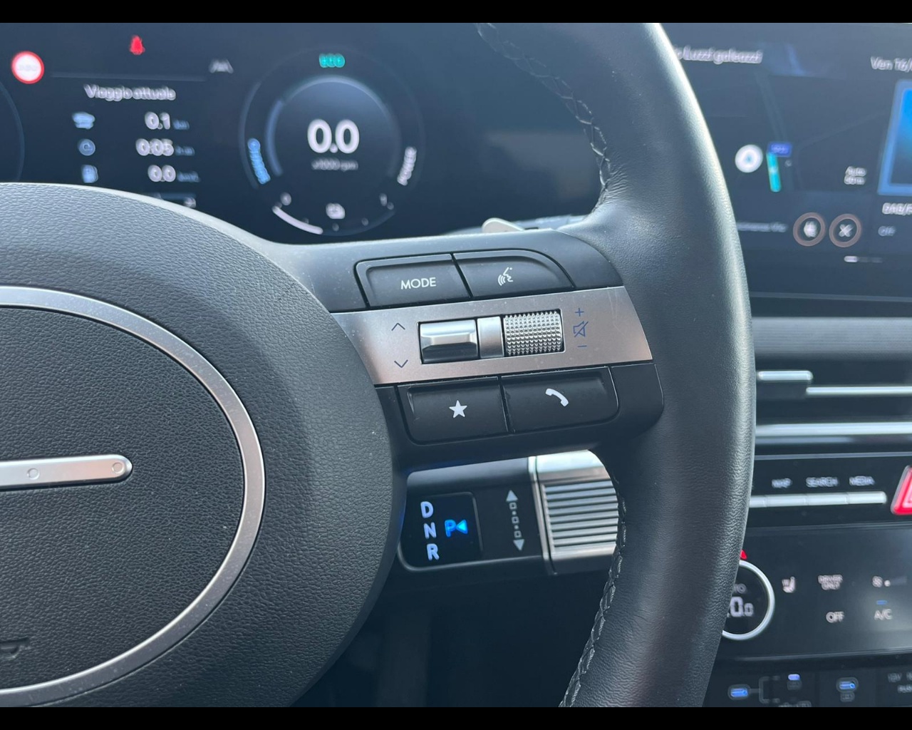 Foto HYUNDAI Tucson 1.6 phev 215cv Exellence 2wd auto