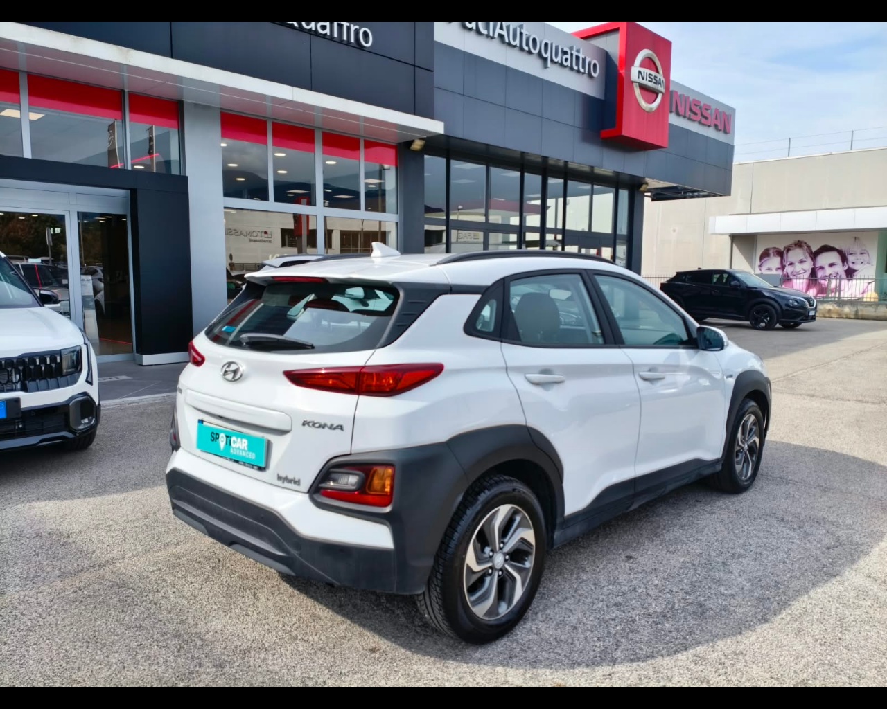 Foto HYUNDAI  Kona 1.6 hev Xtech 2wd dct 141cv