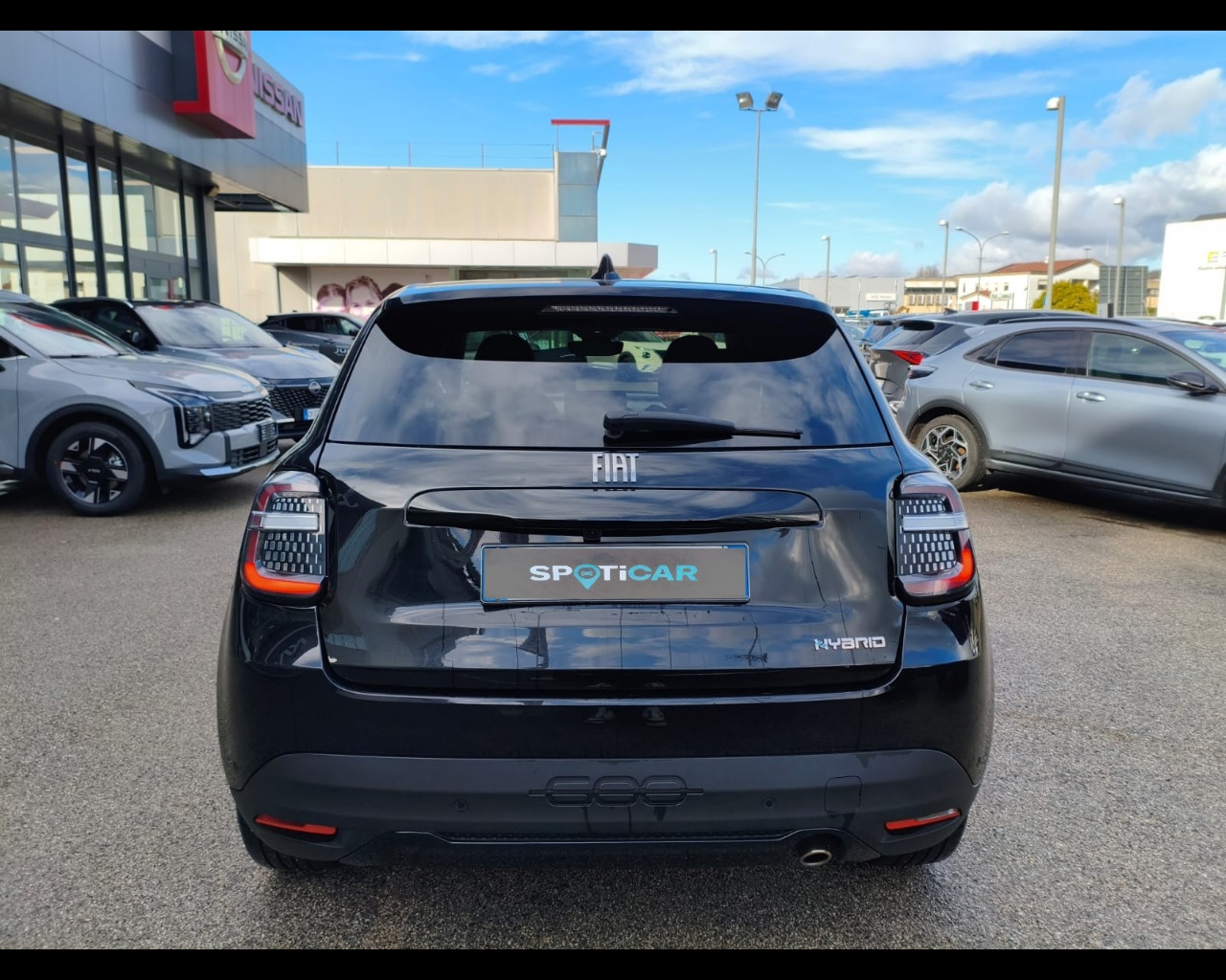 Foto FIAT 600 1.2 hybrid La Prima 110cv auto