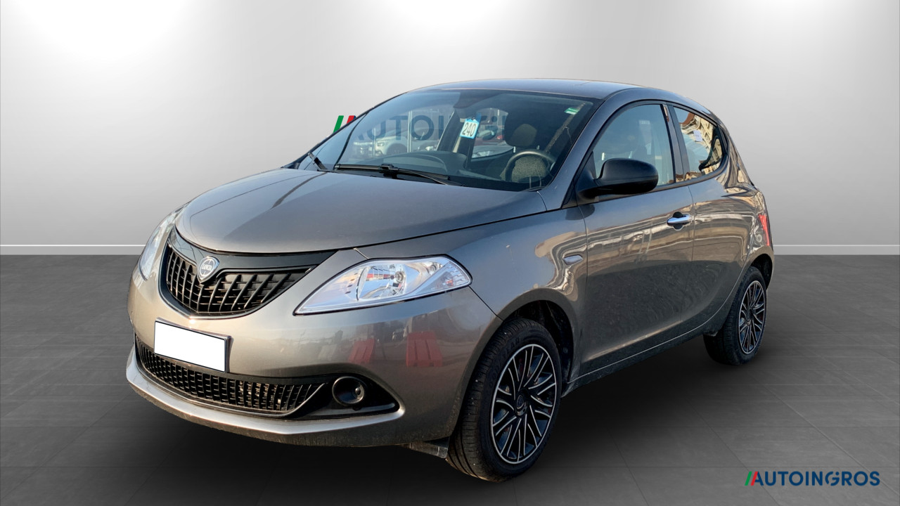LANCIA Ypsilon Ypsilon 1.0 firefly hybrid Silver s&s 70cv