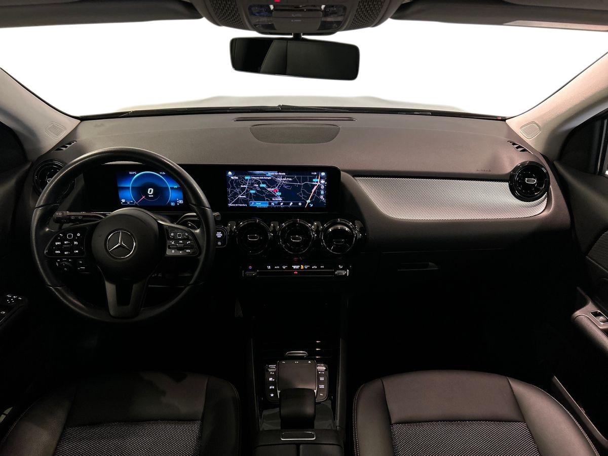 Mercedes GLA GLA 180 D Business Extra 8G-DCT - 9