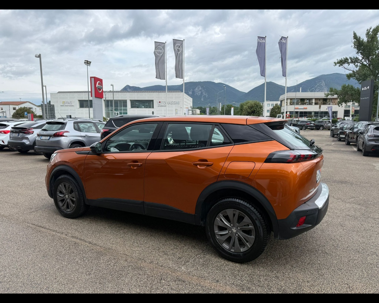 Foto PEUGEOT 2008 1.2 puretech Active Pack s&s 100cv