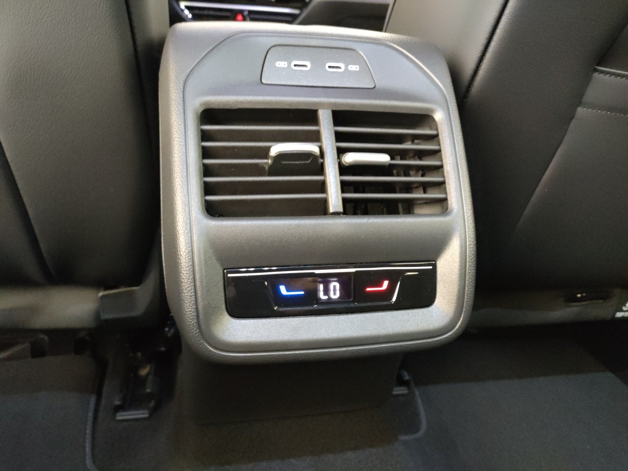 Volkswagen Passat KM0 2026 Passat Parma