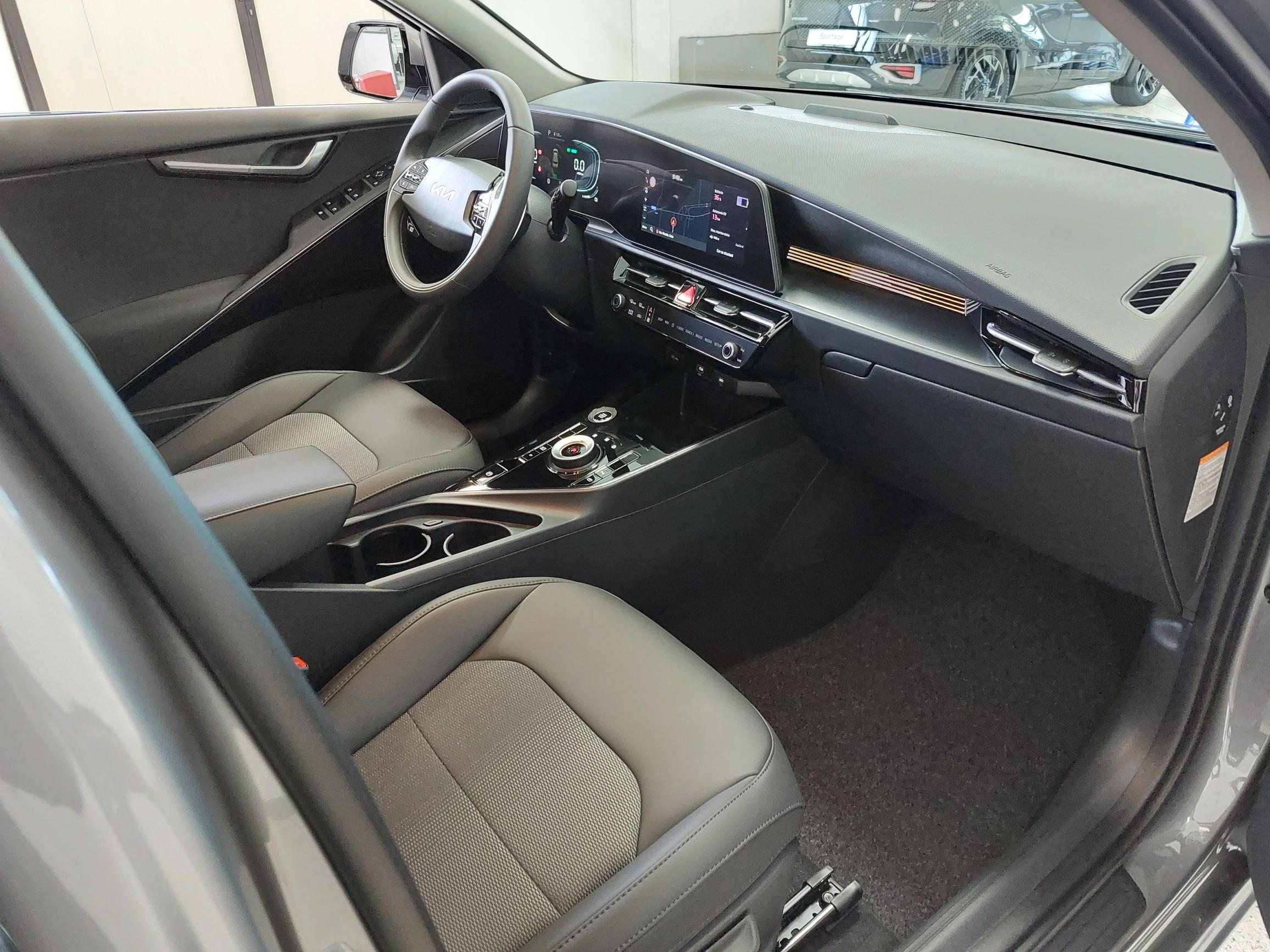 Kia Niro KM0 2025 Niro Rovigo