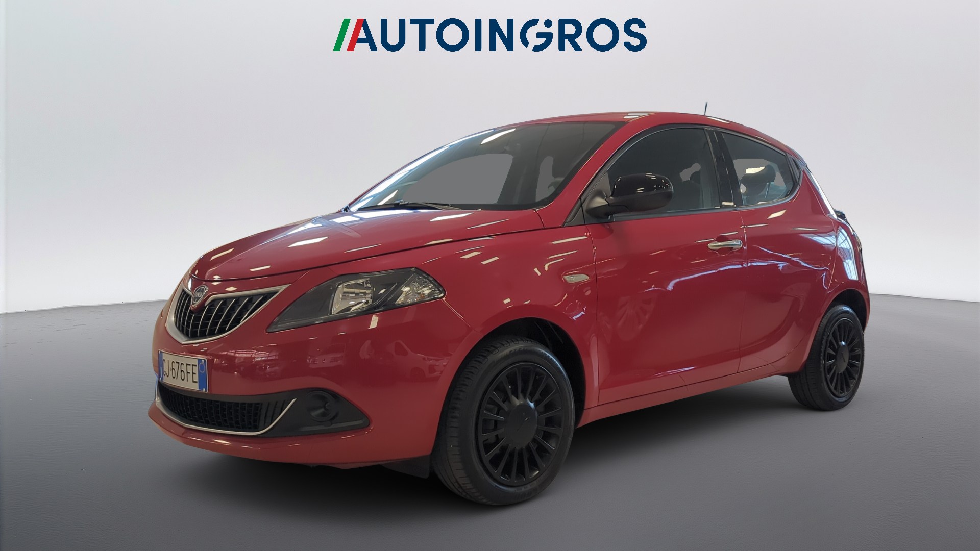 LANCIA Ypsilon Ypsilon 1.0 firefly hybrid Silver s&s 70cv