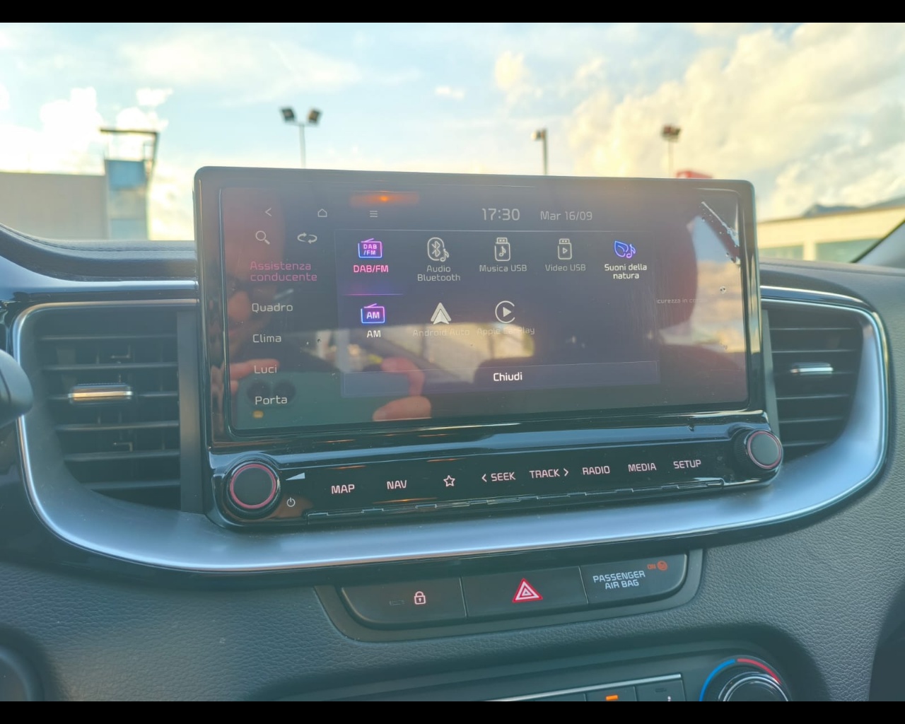 Foto KIA XCeed 1.0 tgdi Gpl Business 117cv mt